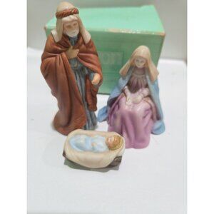 Vintage Avon 1989 O Holy Night Nativity Set - The Holy Family Christmas Decor